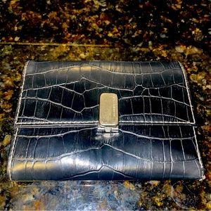 Liz Claiborne Vintage 90s Faux Gator Skin Trifold Black Wallet